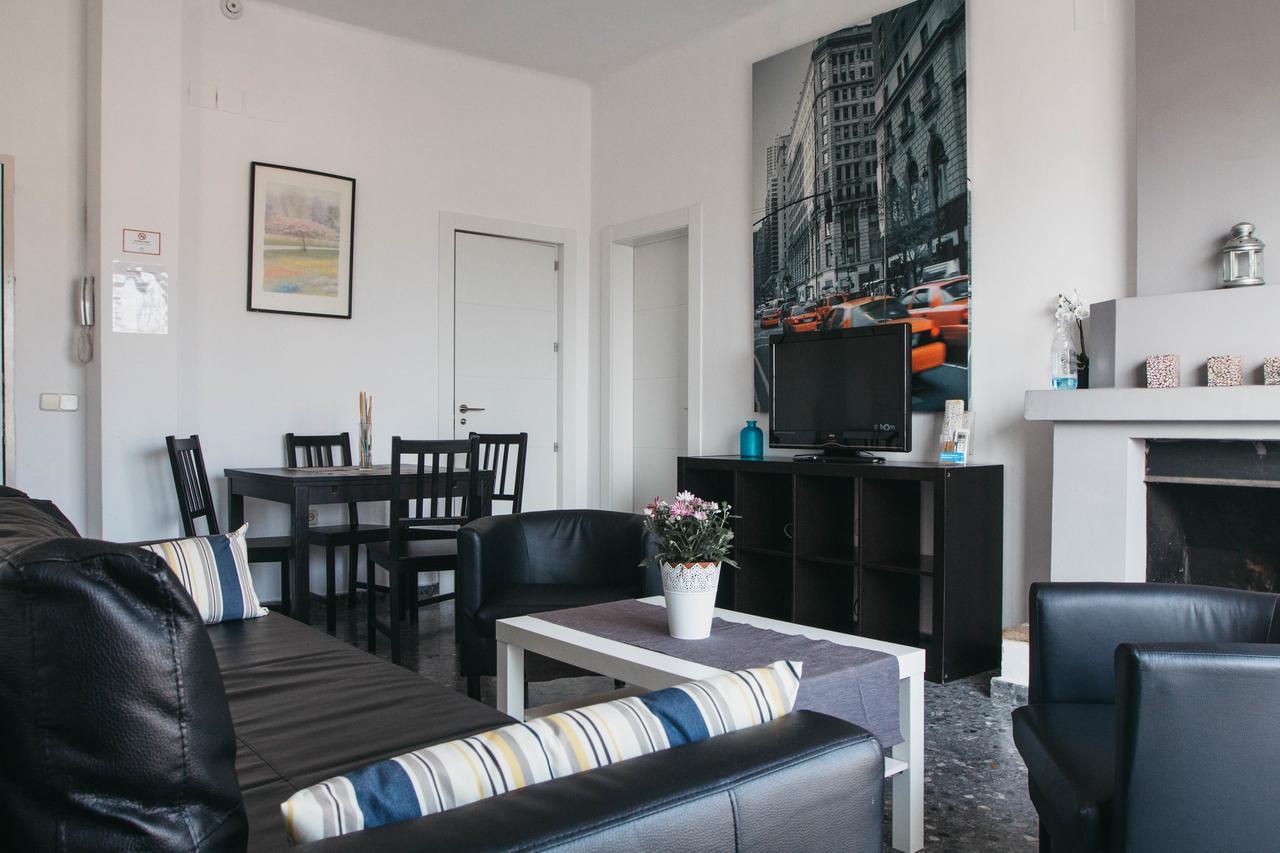 Ático con terraza y vistas Málaga Exterior foto
